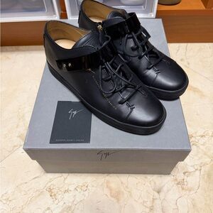 Giuseppe Zanotti Black Leather Sneakers